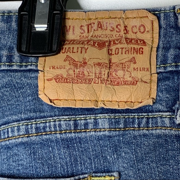 Women’s Levi’s 518 Super Low Bootcut Jeans - Picture 13 of 15